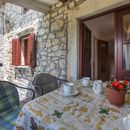 Nice In W/ 2 Bedrooms * Nedeščina